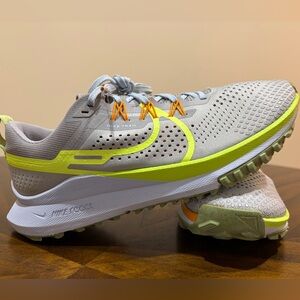 Nike Pegasus Trail 4 Shoes - Men’s Size 9